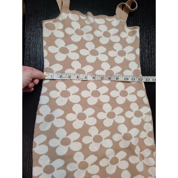 Princess Polly Retro Hippie Floral Woven Sweater Dress - Picture 7 of 9